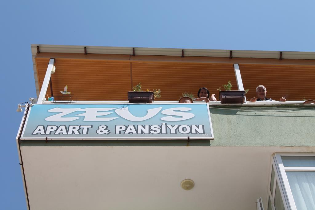Zeus Apart Pansiyon กุเซลชามิล ภายนอก รูปภาพ